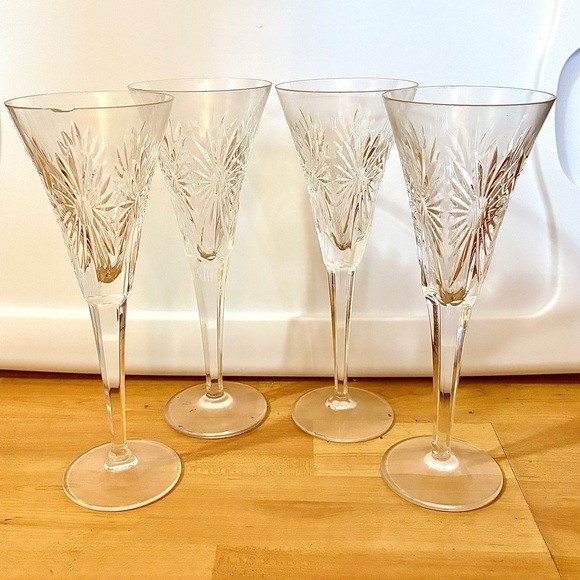 Waterford crystal chanpage flutes.Wine Glass Set - Elegant Clear Design - Picture 1 of 4